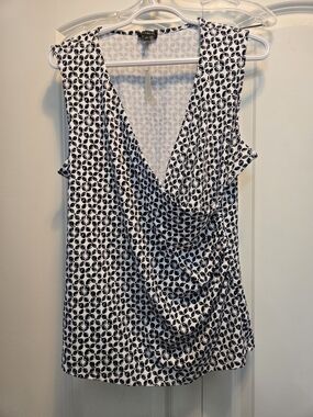 Talbots NWT Navy & White Draped V-Neck Sleeveless Camisole